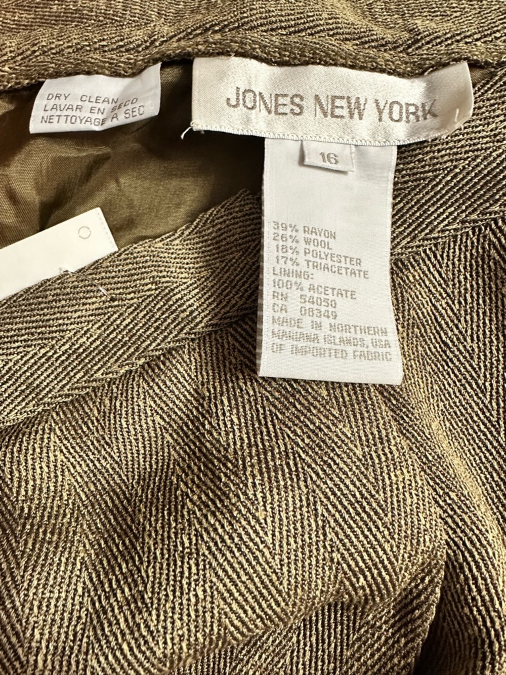 Vintage Jones New York wool blend dress slacks.